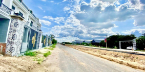 Hot Hot Hot !  Lần đầu tiên tại Việt Nam xuất hiện 1 dự án Nhà dọc ven Suối