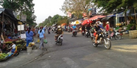 Đất ngộp giá sốc, cần ra nhanh lô góc mặt tiền ngay chợ Bến Cát, sổ hồng riêng