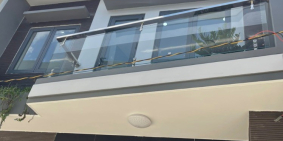 Chính chủ cần bán gấp nhà mặt phố liền kề, thiết kế hiện đại, vô ở ngay!!!gấp gấ