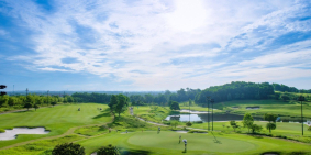 Đẳng Cấp Biệt Thự Ven Đô  ‍️‍️‍️ WYNDHAM SKY LAKE RESORT & VILLAS