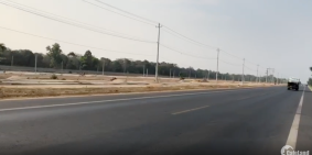 Nhượng lại lô mặt tiền Quốc lộ 14E (Đường 52m) ngay trung tâm huyện Đắk Hà