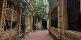 Cần bán nhà đẹp Phố Tôn Thất Tùng,Chùa Bộc,gần ô tô,ở luôn,50mx5Tx6.1 tỷ.