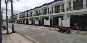 Bán Nhà 60m2 Gần Chợ Bình Chánh