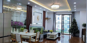 Bán nhà phố Cầu Giấy, Phố Trần Duy Hưng. Vỉa hè, ô tô, KD. 75m2 6T MT4m 21tỷ