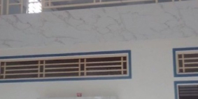 bansnhaf cấp 4 ngay trung tâm , giá rẻ