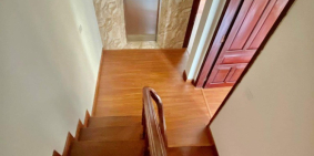 Bán nhà nội thất đồ cổ không gian phòng rộng rãi có bếp có thang máy riêng 9.4tỷ