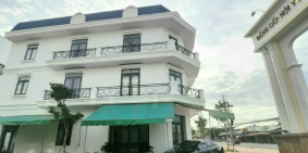 Bán nhà 1 trệt 2 lầu cách trung tâm TP. Bến Tre 1km