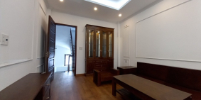 Bán nhà đường Phạm Văn Đồng, mặt ngõ ôtô, nhà mới ở luôn 35m2 giá 3.65 tỷ.