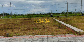 Bán nền ngay trung tâm thương mại kế hẻm lỹ thụât 4m giá đầu tư