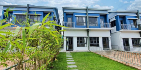 Bán biệt thự 1 trệt 1 lầu KĐT Oasis City - 600tr nhận nhà ngay