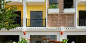 KHẨN CẤP :Cần tìm chủ cho căn phà phố 1 trệt 2 lầu sát Phố Cổ Hội An thanh toán