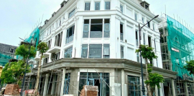 Chính chủ: bán căn góc mặt đường 40m phía Tây dự án Louis City Hoàng Mai