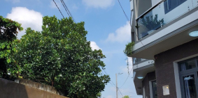 Nhà 1 trệt 1 lầu gần ngã tư Phước Lý- Long An giá chỉ 1tỷ9