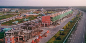 Bán Nhà 1 Trệt 2 Lầu Dự Án Century City Cách Sân Bay Long Thành 2km, Giá Đầu Tư.