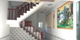 Bán nhà khu vực cách Cầu Lớn 2km