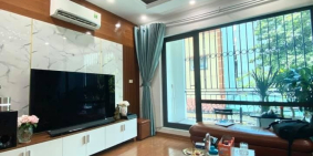 Bán nhà Văn Quán, 50m2, 5T, mt rộng, ngõ thông, nhỉnh 5 tỷ