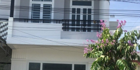 Nhà DT rộng giá rẻ 35m2, gần ĐL Phạm Văn Đồng, 2T chỉ 2.9 tỷ