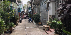 Bán nhà 4 tầng, 4PN, 4 bếp, 5 nhà vs