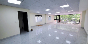 Bán nhà phố Hồ Tây, mặt phố Nghi Tàm. Vỉa hè, ô tô, KD. 110m2 x MT7m x 5T 25 tỷ