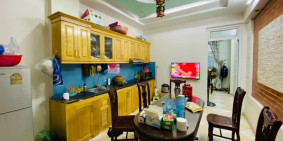 Bán nhà 5 tầng Chính Kinh, Vị trí đẹp, ngõ rộng thoáng, 33m