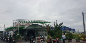 Cần bán nền đối diện trung tâm thương mại