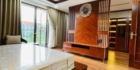 Bán Gấp Nhà Mặt Đường Đê Đông Dư Gia Lâm Lô Góc  250m2 4T MT 12m 12 tỷ ÔTô Tránh