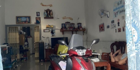 Bán nhà C4 mới 80%, giá rẻ, dt 120m2, đường 2 ô tô né nhau chỉ 3.6 tỷ