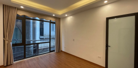 Bán Nhà Tây Hồ Chỉ 4 tỷ  nhà 6 tầng thang máy . ô tô đỗ cửa, ngõ thông