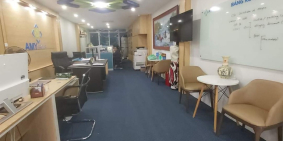 Rẻ nhất mặt tiền võ chí công! Vỉa hè đá bóng, kinh doanh vô địch, thang máy, 3