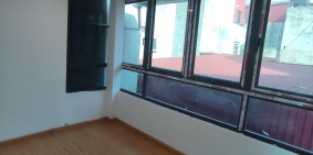 Cực hiếm- gần Bạch Mai-ô tô đỗ gần 20m- Sổ đỏ cc- chỉ 1.75 tỷ ở luôn.