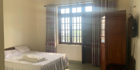 Bán khách sạn 1300m2 Quất Lâm Nam Định