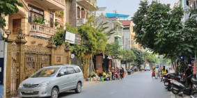 Bán nhà đẹp Mặt phố Hoàng Như Tiếp 209 m2 3 tầng nhỉnh 30 tỷ