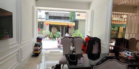 ️ Bán nhà phố Huỳnh Thúc Kháng - 35m x 5  tầng-ô tô tránh-kinh doanh.