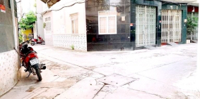 Bán nhà Tân Bình, Hẻm xe hơi thông, 40m2, 4.5 tỷ thương lượng.
