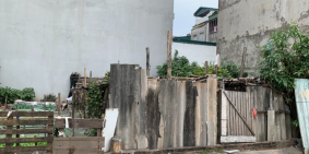 Bán 100m đất mặt phố Hòa Bình, ô tô tránh, kinh doanh tốt, gần chợ, gần trường