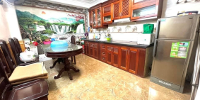 Nhà mặt phố Hoa Bằng 50m2, vỉa hè to, kinh doanh sầm uất, 12.4tỷ