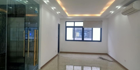 Siêu phẩm tòa nhà Cầu Giấy 95m 8T vỉa hè ô tô tránh. Nhỉnh 40 tỷ. 0975626023