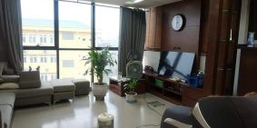 Tôi bán nhà mặt phố Vũ Phạm Hàm sầm uất gần phố Trung Hòa 55m2x5T chỉ 17.9 tỷ.