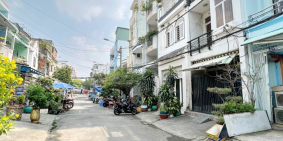 Bán nhà 2 lầu mặt tiền đường Bùi Điền Phường 5 Quận 8