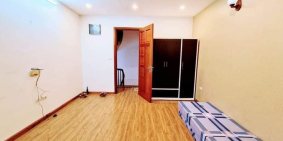 Bán nhà đường Láng NHÀ ĐẸP, Ở NGAY 32m2, 5T, MT4m chỉ 3.75 tỷ.