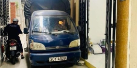 NHÀ OTO TẢI QUA  45M2  NHÀ 3 TẦNG  CHỈ  4.5 tỷ  - KINH DOANH - NGÕ THÔNG