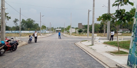 Bán gấp nền ở trung tâm Thị trấn Mỏ Cày