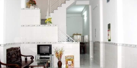 Nhà Tân Phú 2 tầng 128m² kèm nội thất