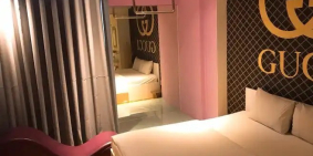 Bán khách sạn tình yêu mặt tiền Hùng Vương 80m2 giá 28 tỷ giảm 2.7 tỷ còn 25.3 t