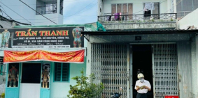 Bán nhà mặt tiền Quận Tân Phú, ngang 4,3m, Kinh doanh, chỉ 4,2 tỷ.