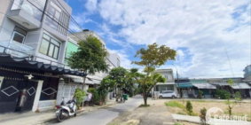 Bán nhà 2 mặt thoáng đãng, nhìn sông Hàn, xem bắn pháo hoa, Sơn Trà