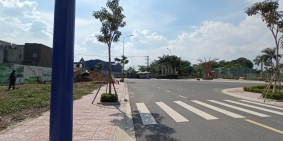 Nhà phố Bình Chuẩn - nhà phố độc tôn, NH hỗ trợ lên đến 70%!