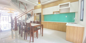 Duy nhất 2 căn tại KDC Phố Xanh, p. Phú Tân, Tp Bến Tre gồm 1 trệt, 1 lửng,1 lầu