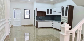 Cần Bán Căn Nhà Dĩ An Mặt Tiền Kinh Doanh Đường Liên Huyện 22M, SHR Gía Đầu Tư