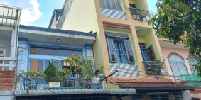 Bán nhà riêng Đường Dương Đức Hiền, Q. Tân Phú